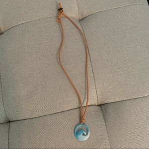 Wave choker